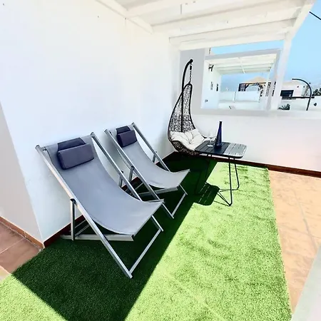 Gran Terraza, 1 Minuto De Piscinas Naturales Apartamento Punta Mujeres